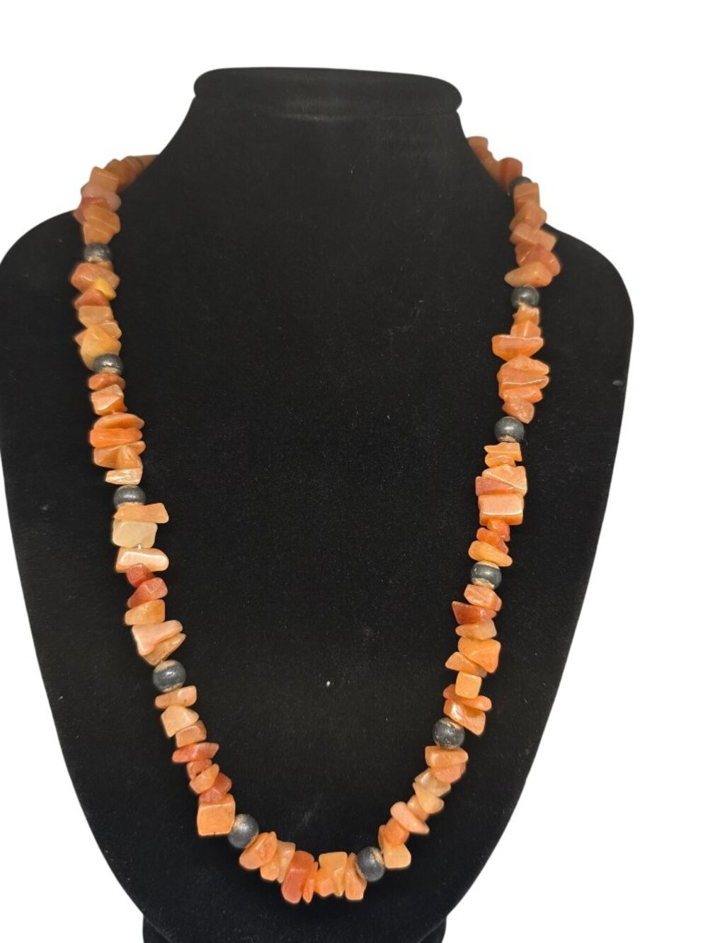 Vintage Orange‎ Stone Chip Necklace Toggle Clasp Carnelian Style Beaded 60s 70s